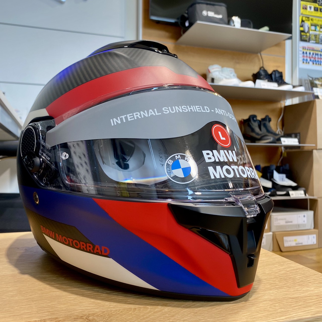 Xomo \Xomo(ゾモ)カーボンヘルメットが入荷しました😎/